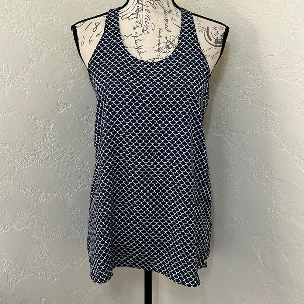 TEEINK Women’s Tank Top Size Small / 8
